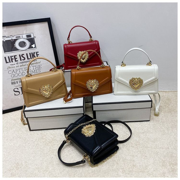 sacs nouvelle mode sac pour femme sens haut de gamme chaîne de messager sac pour femme amour perle sac style européen et américain